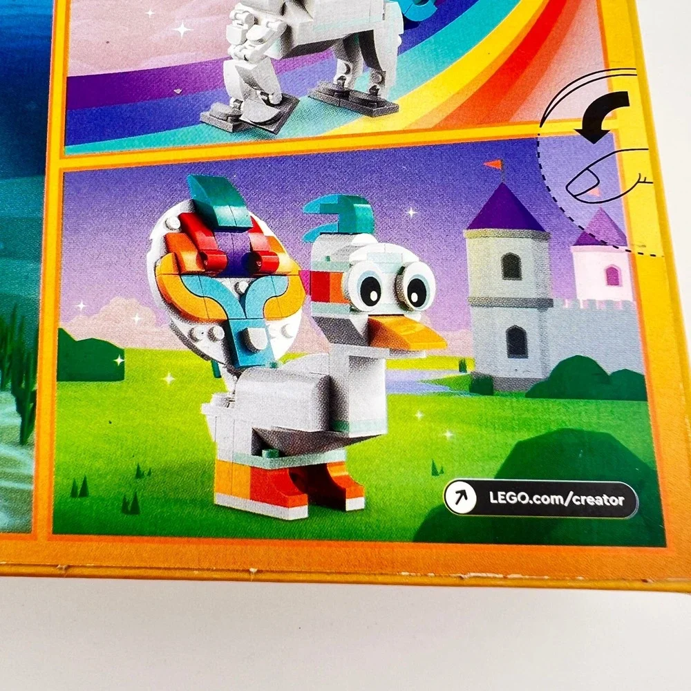 LEGO 31140 Magical Unicorn Creator Rainbow 3-in-1 145 Pcs Magical Creatures